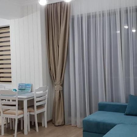Apartament Laura Solid House 马马亚 外观 照片
