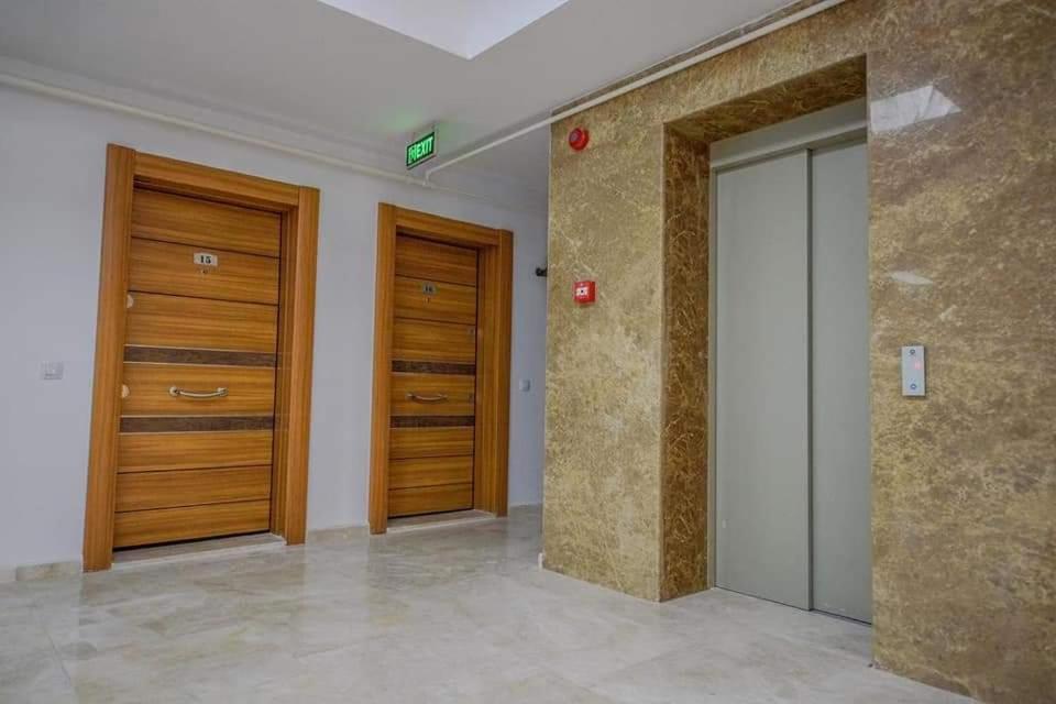 Apartament Laura Solid House 马马亚 外观 照片